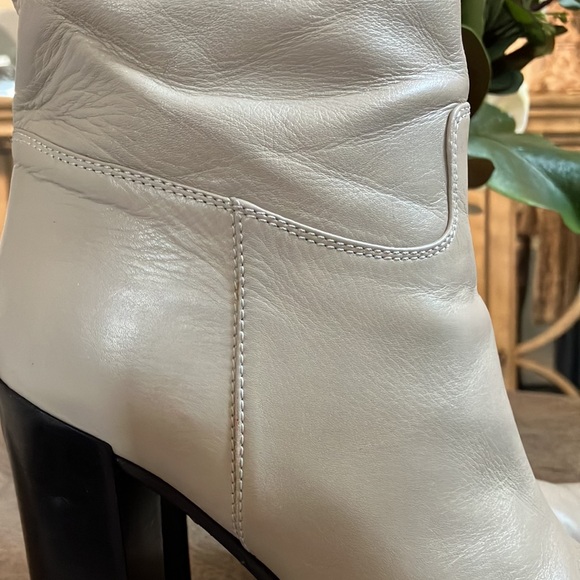 Sergio Rossi Lamb Leather Heeled Boots - Picture 10 of 16